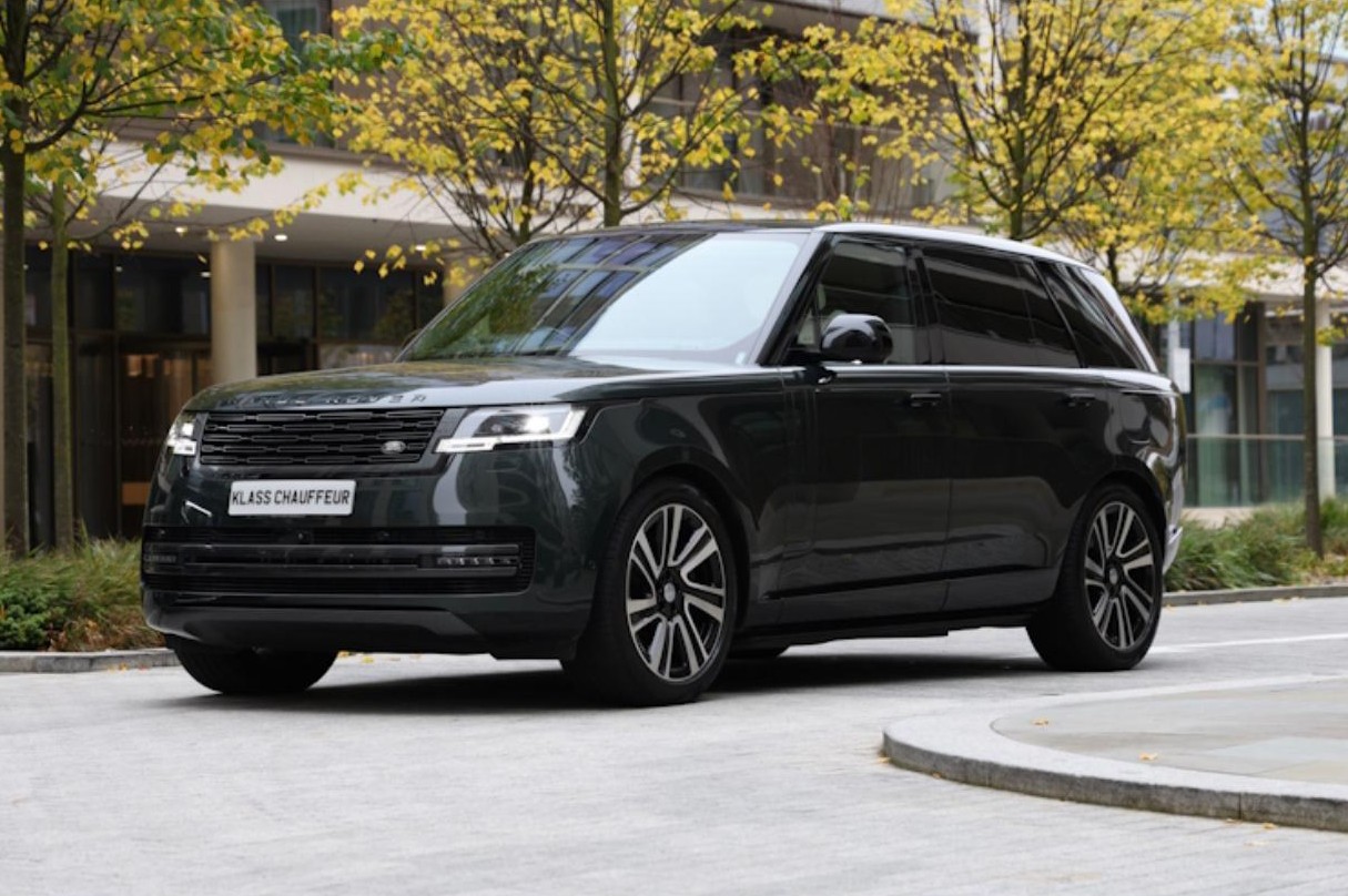 Klass Chauffeur branded Range Rover in London